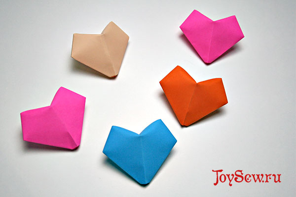 Делаем сердечко из бумаги в технике оригами